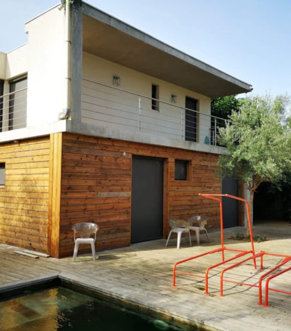 Pose d'un bardage bois à Versailles Pose d'un bardage bois à Versailles