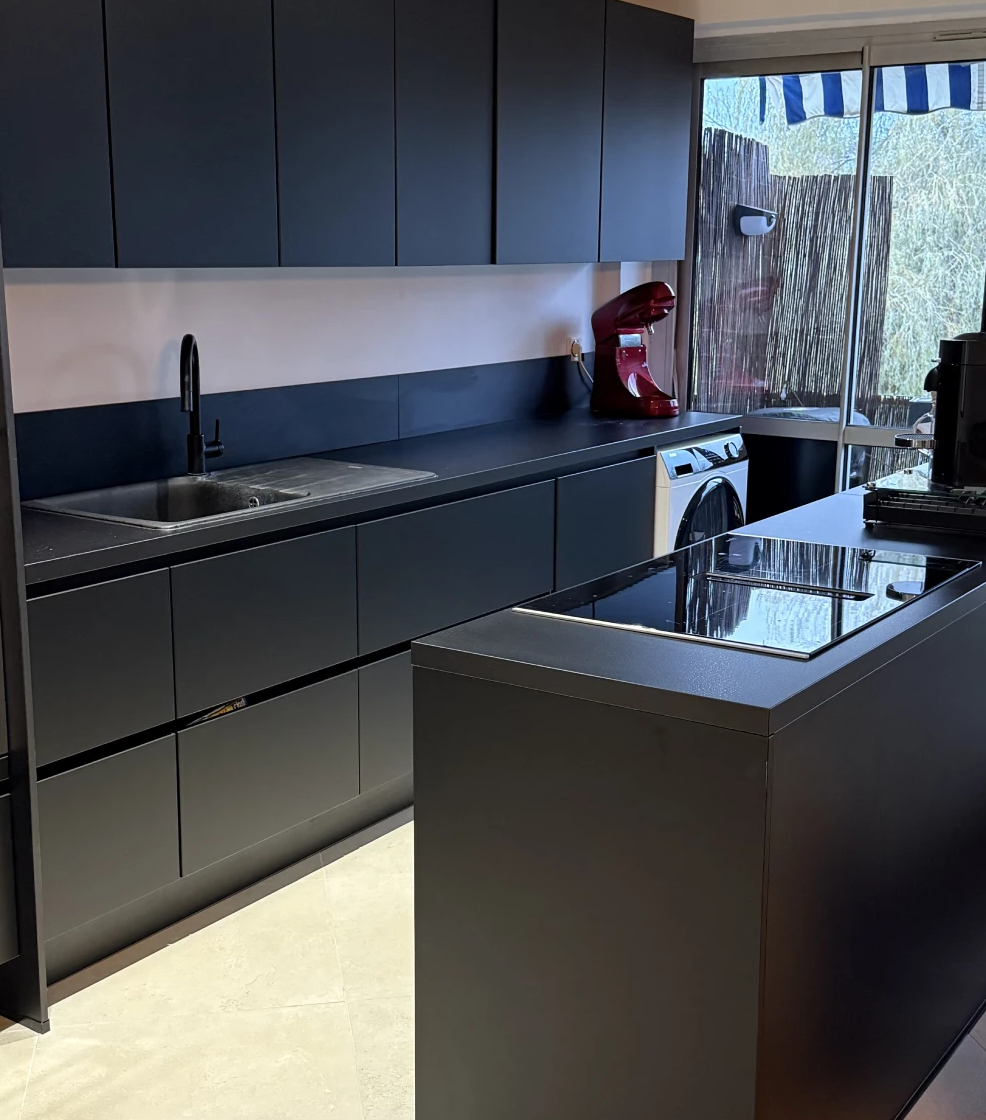 Rénovation et montage cuisine sur mesure à Versailles 78 Rénovation et montage cuisine sur mesure à Versailles 78