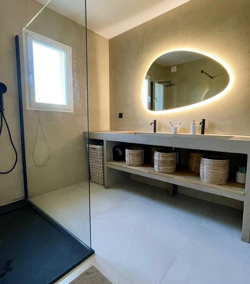 Rénovation salle de bain à Versailles (1) Rénovation salle de bain à Versailles