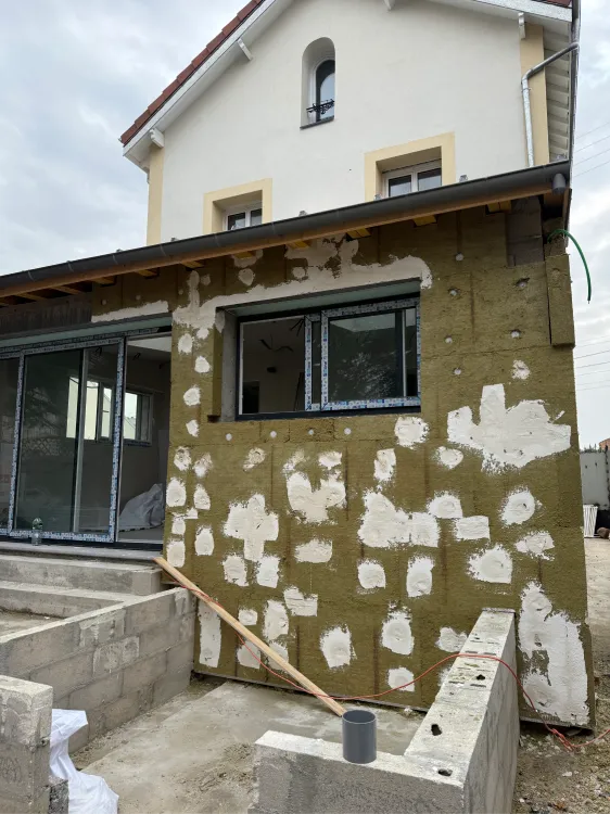 Traitement des façades avec le système ite